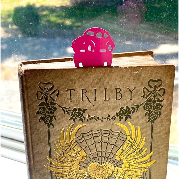 VW Bookmark - Picture 1 of 3